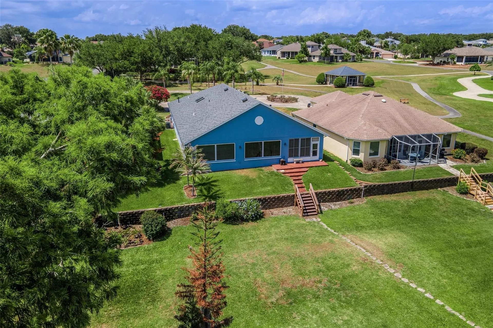 6274 Sailboat Avenue Tavares FL 32778