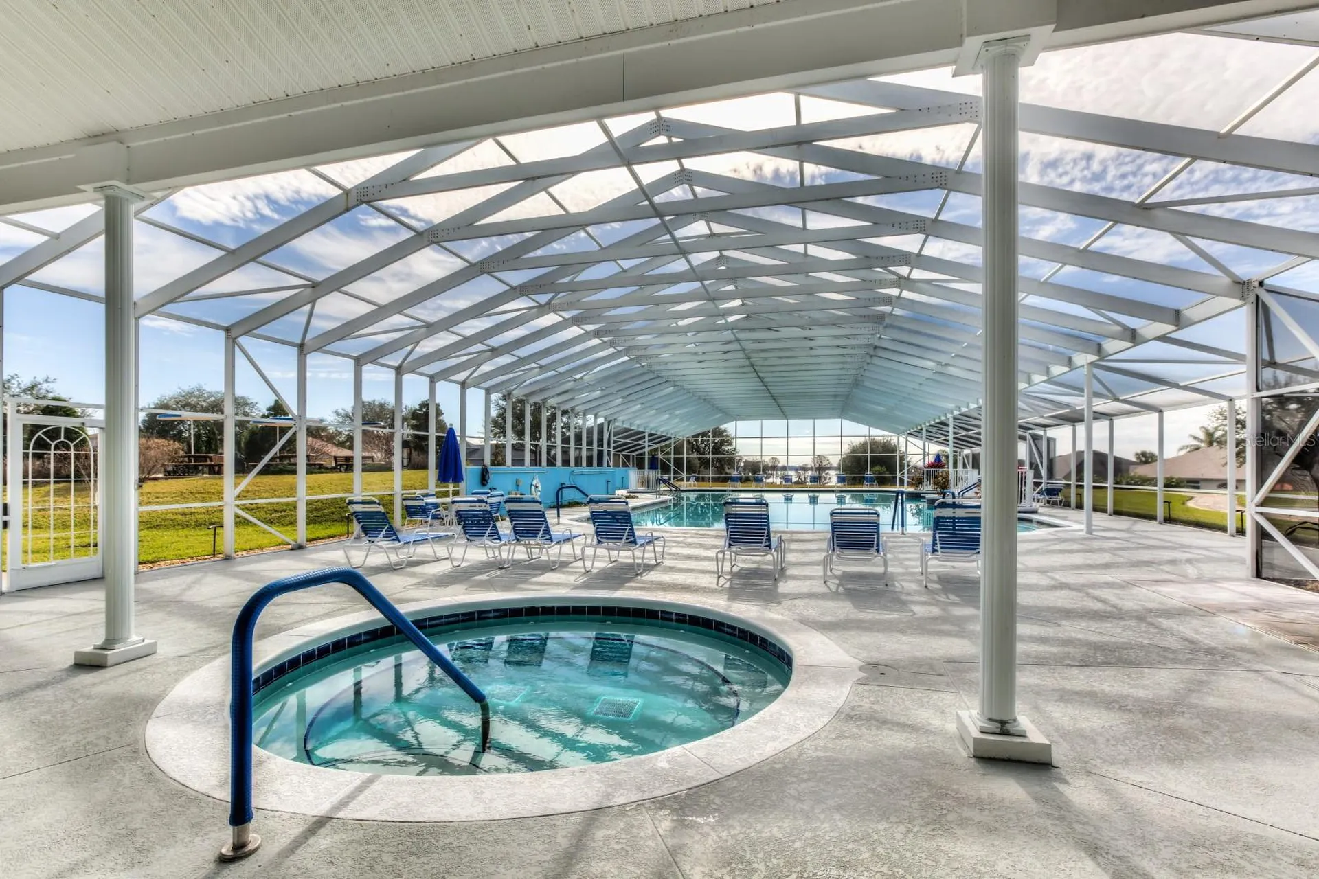6274 Sailboat Avenue Tavares FL 32778