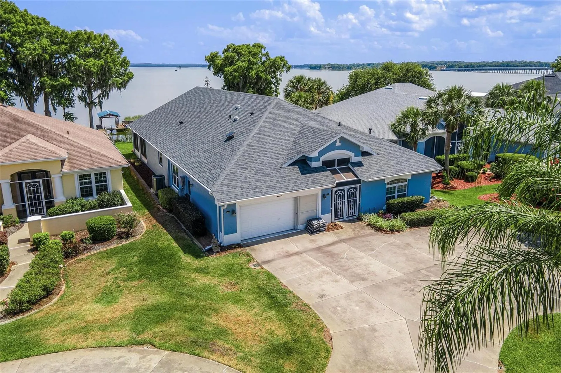 6274 Sailboat Avenue Tavares FL 32778