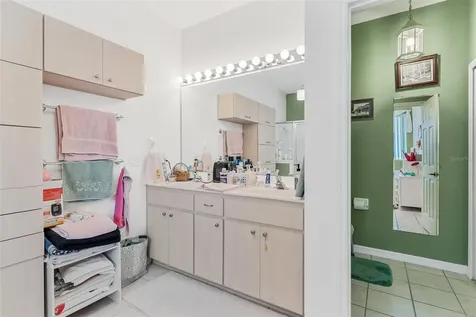6274 Sailboat Avenue Tavares FL 32778