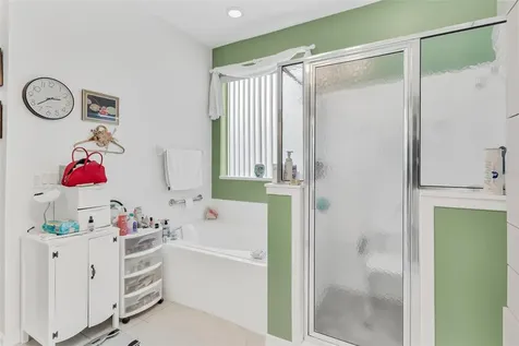6274 Sailboat Avenue Tavares FL 32778