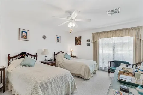 6274 Sailboat Avenue Tavares FL 32778