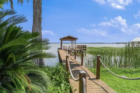 6274 Sailboat Avenue Tavares FL 32778