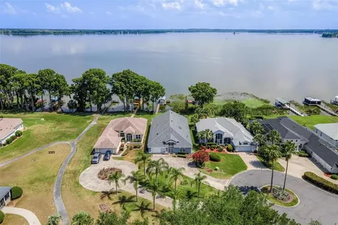 6274 Sailboat Avenue Tavares FL 32778