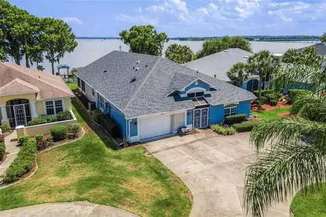 6274 Sailboat Avenue Tavares FL 32778