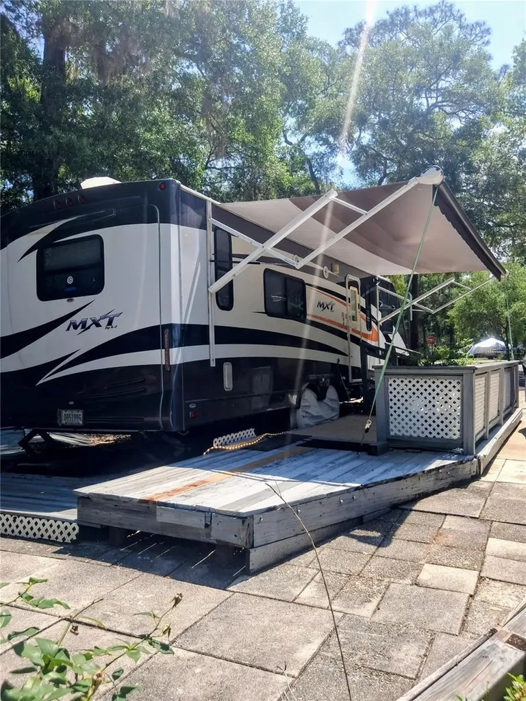 25225 141st Lane NE Fort Mc Coy FL 32134