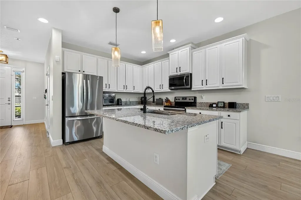 8128 Muddy Pines Place Tampa FL 33635
