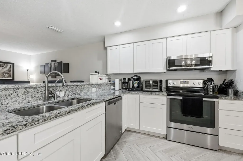 10155 Brookwood Forest Boulevard Jacksonville FL 32225