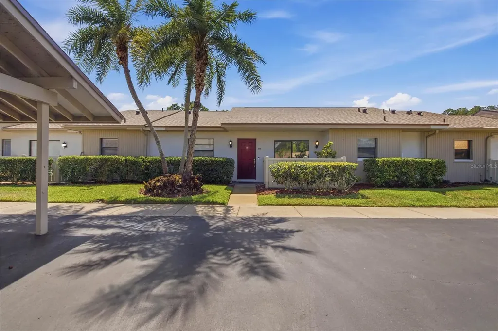 260 Michaels Circle Oldsmar FL 34677