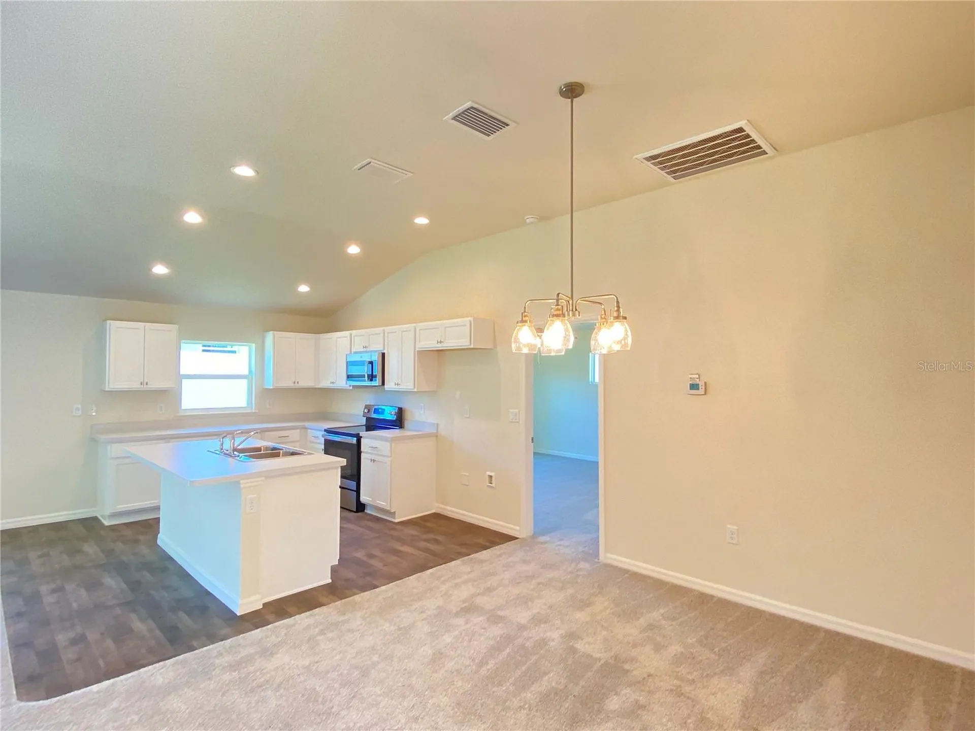 8190 N Wakefield Drive Citrus Springs FL 34434