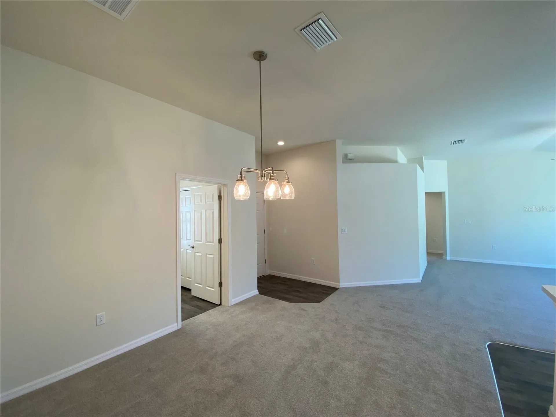 8190 N Wakefield Drive Citrus Springs FL 34434