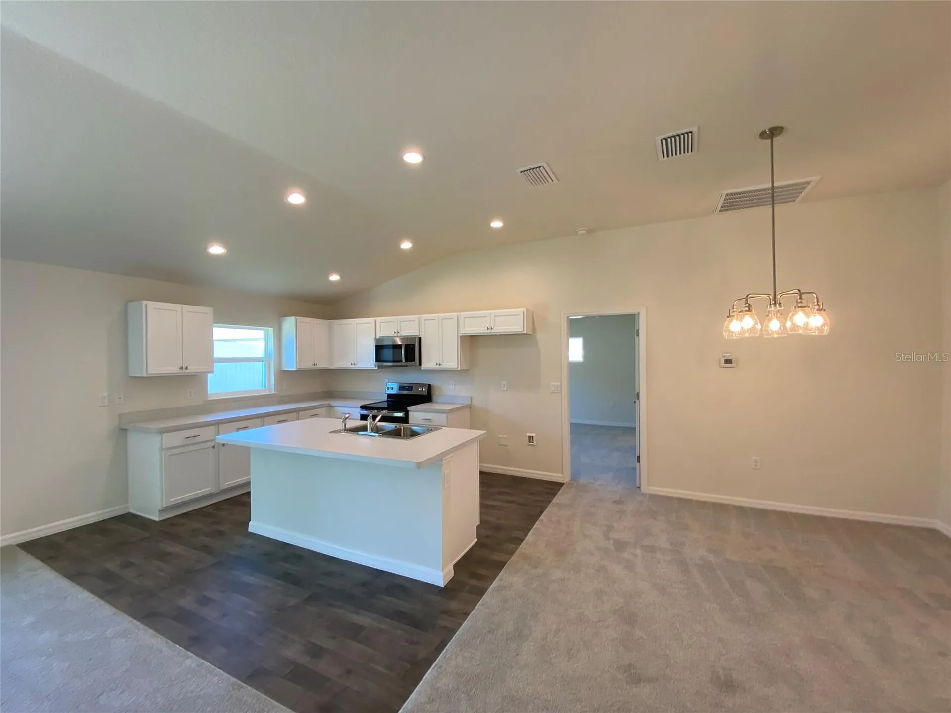 8190 N Wakefield Drive Citrus Springs FL 34434