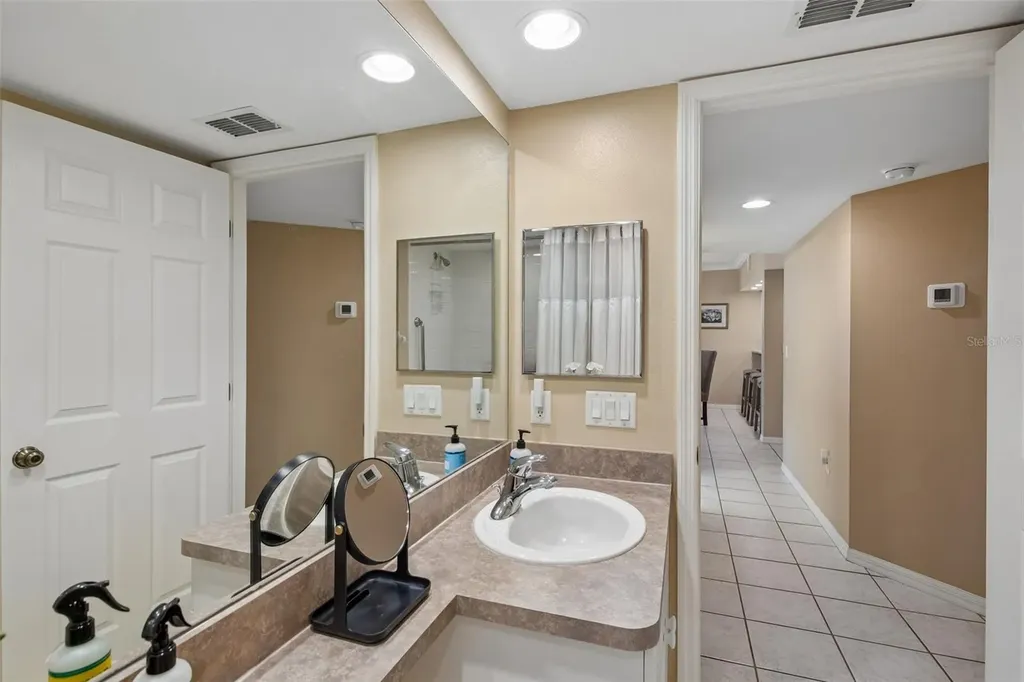 1440 Water View Drive W Largo FL 33771