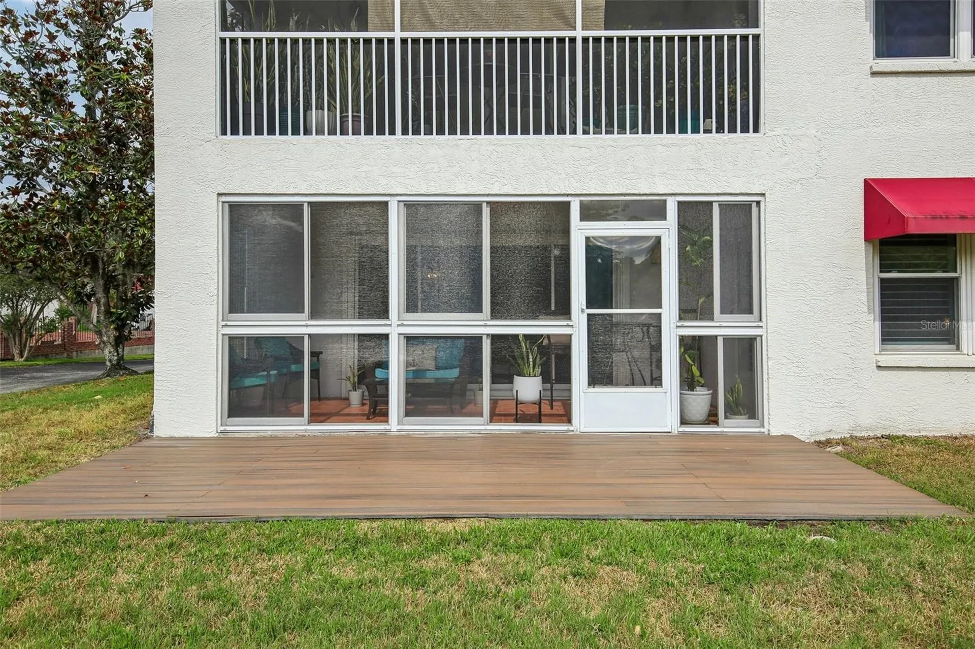 1440 Water View Drive W Largo FL 33771