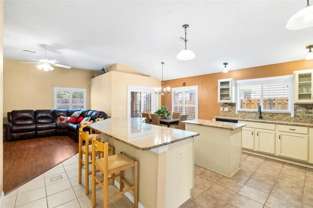 5606 Paddock Trail Drive Tampa FL 33624