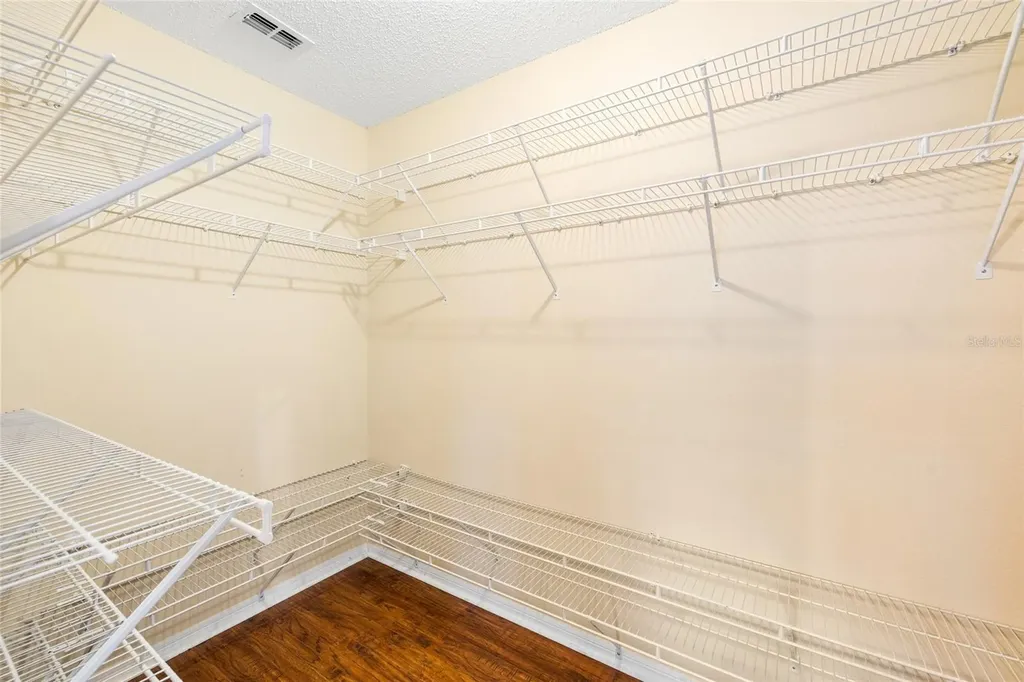 5606 Paddock Trail Drive Tampa FL 33624