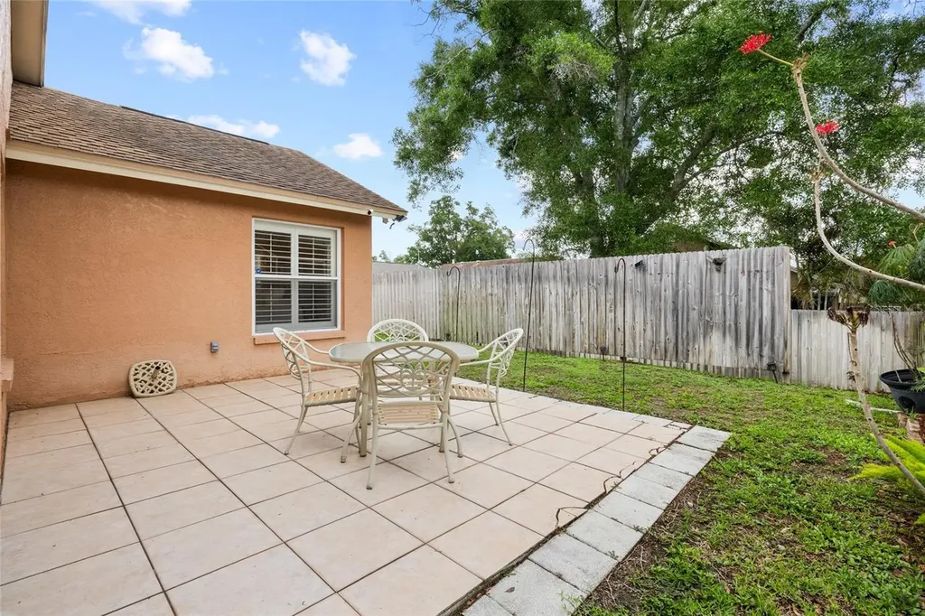 5606 Paddock Trail Drive Tampa FL 33624
