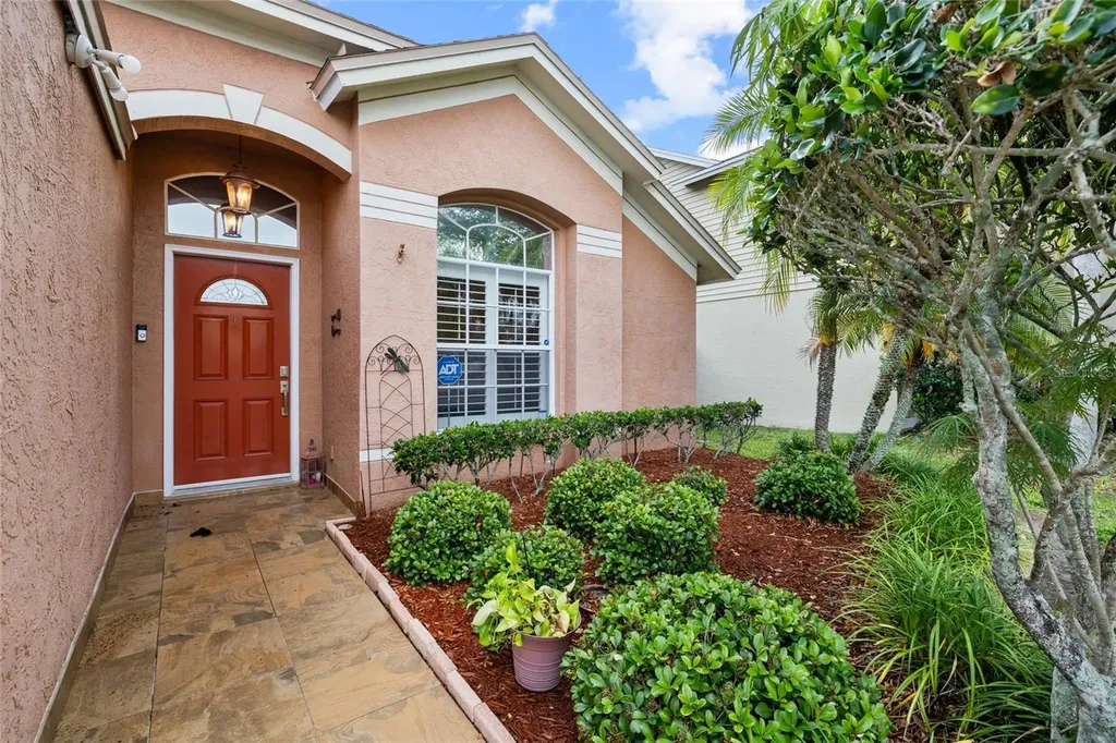 5606 Paddock Trail Drive Tampa FL 33624