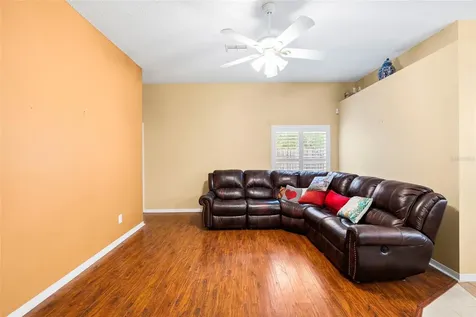 5606 Paddock Trail Drive Tampa FL 33624