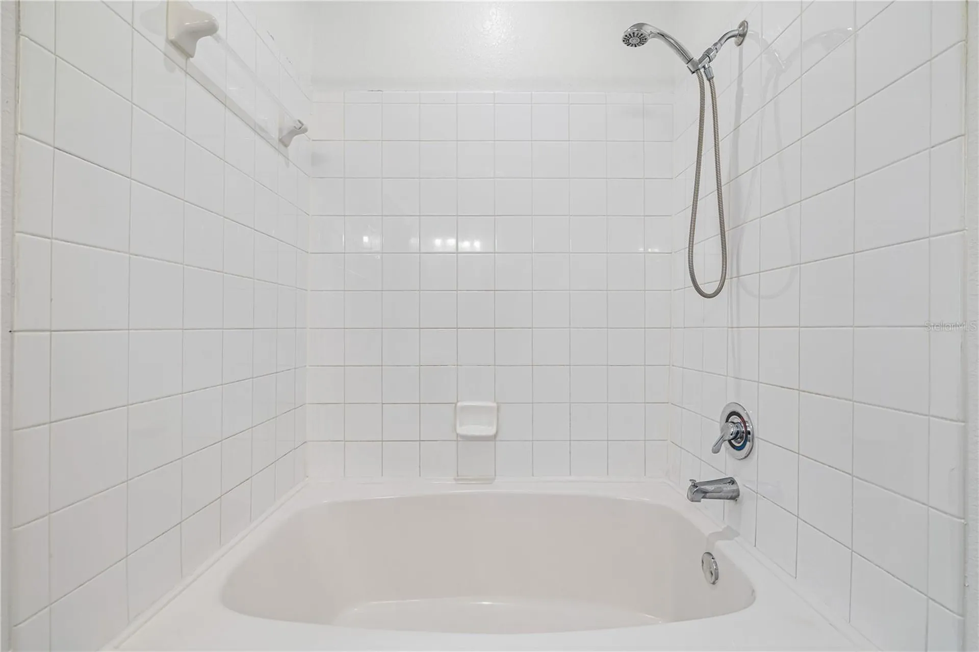 2442 Grand Central Parkway Orlando FL 32839