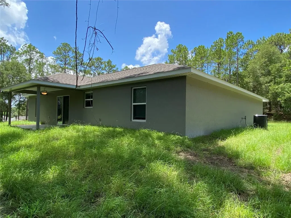 9065 N Akola Way Citrus Springs FL 34434