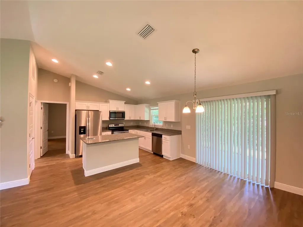 9065 N Akola Way Citrus Springs FL 34434