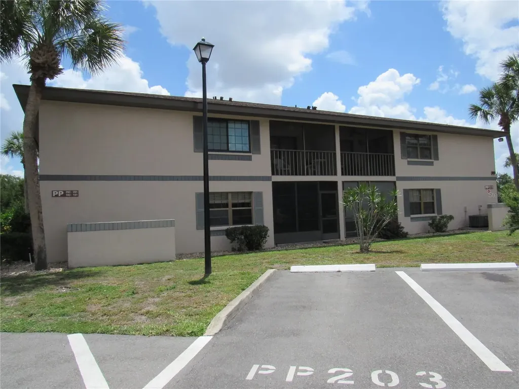 19505 Quesada Avenue Port Charlotte FL 33948