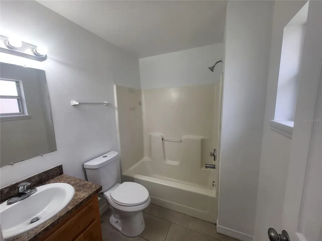 6913 Long Needle Court Orlando FL 32822