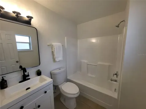 6913 Long Needle Court Orlando FL 32822