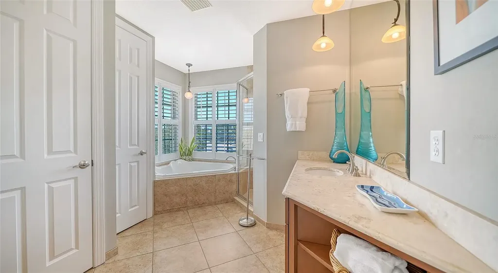 357 Tierra Mar Lane Sarasota FL 34242