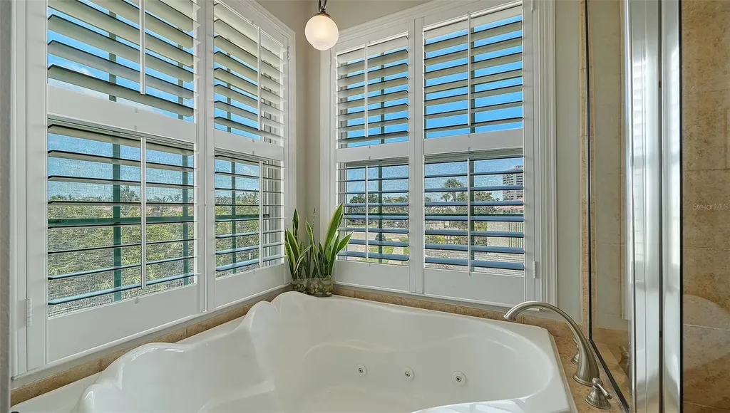 357 Tierra Mar Lane Sarasota FL 34242