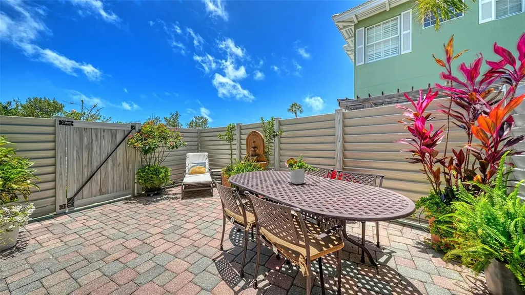 357 Tierra Mar Lane Sarasota FL 34242