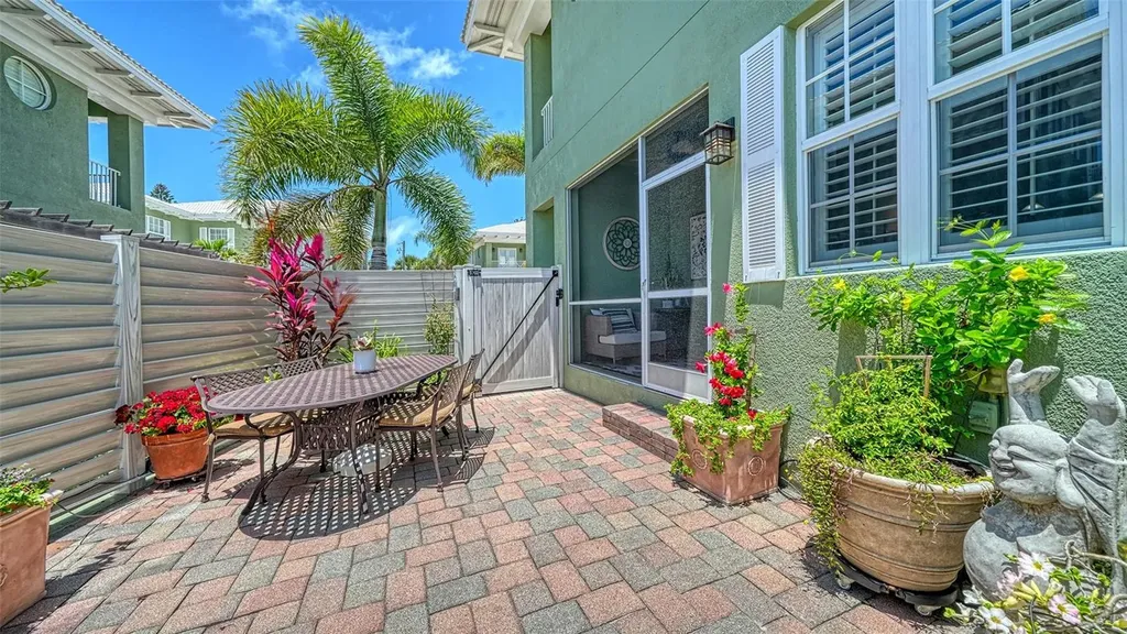 357 Tierra Mar Lane Sarasota FL 34242
