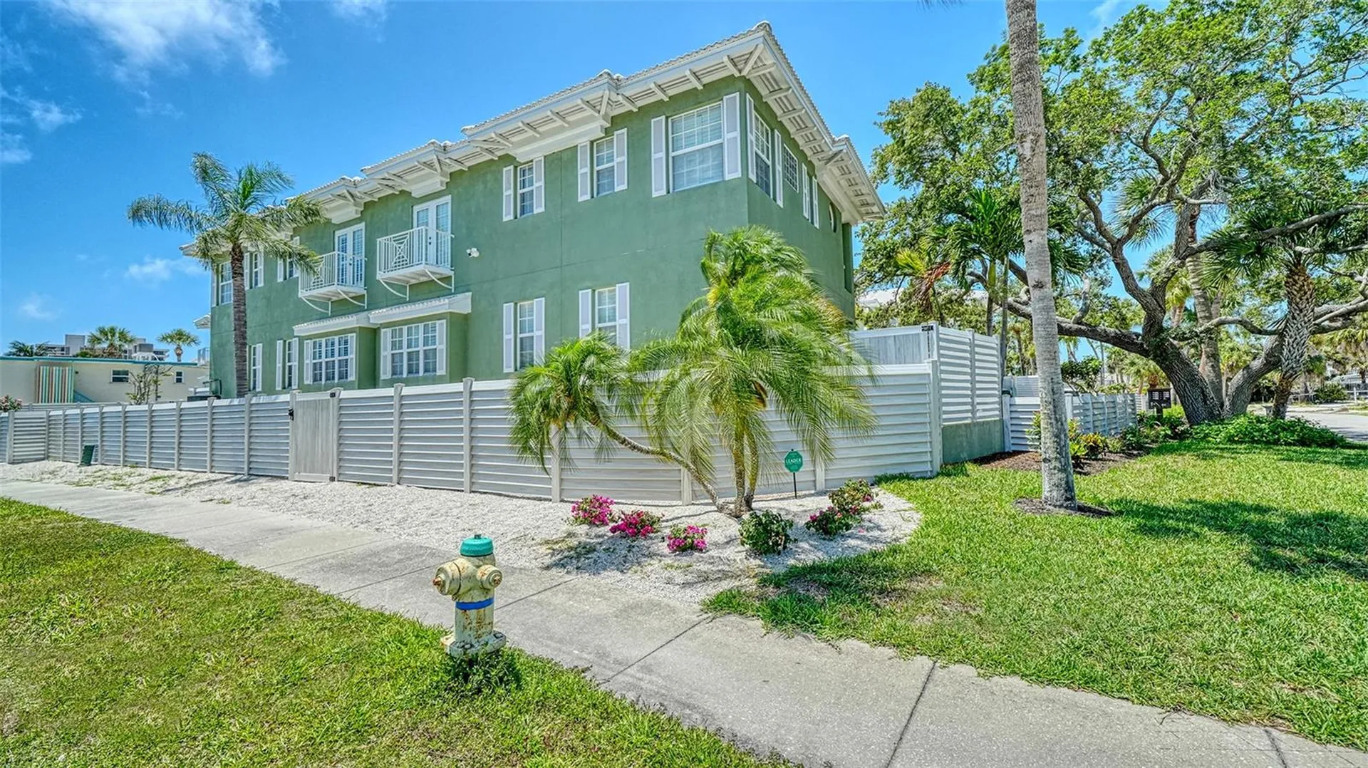 357 Tierra Mar Lane Sarasota FL 34242