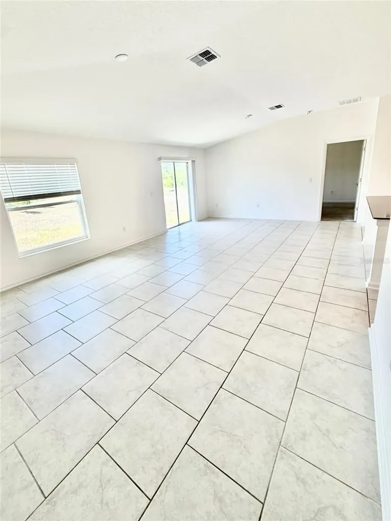 9347 Revere Avenue Leesburg FL 34788