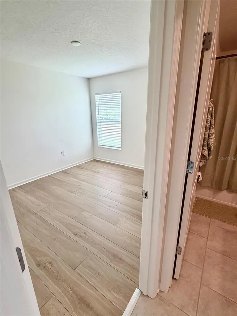 9347 Revere Avenue Leesburg FL 34788