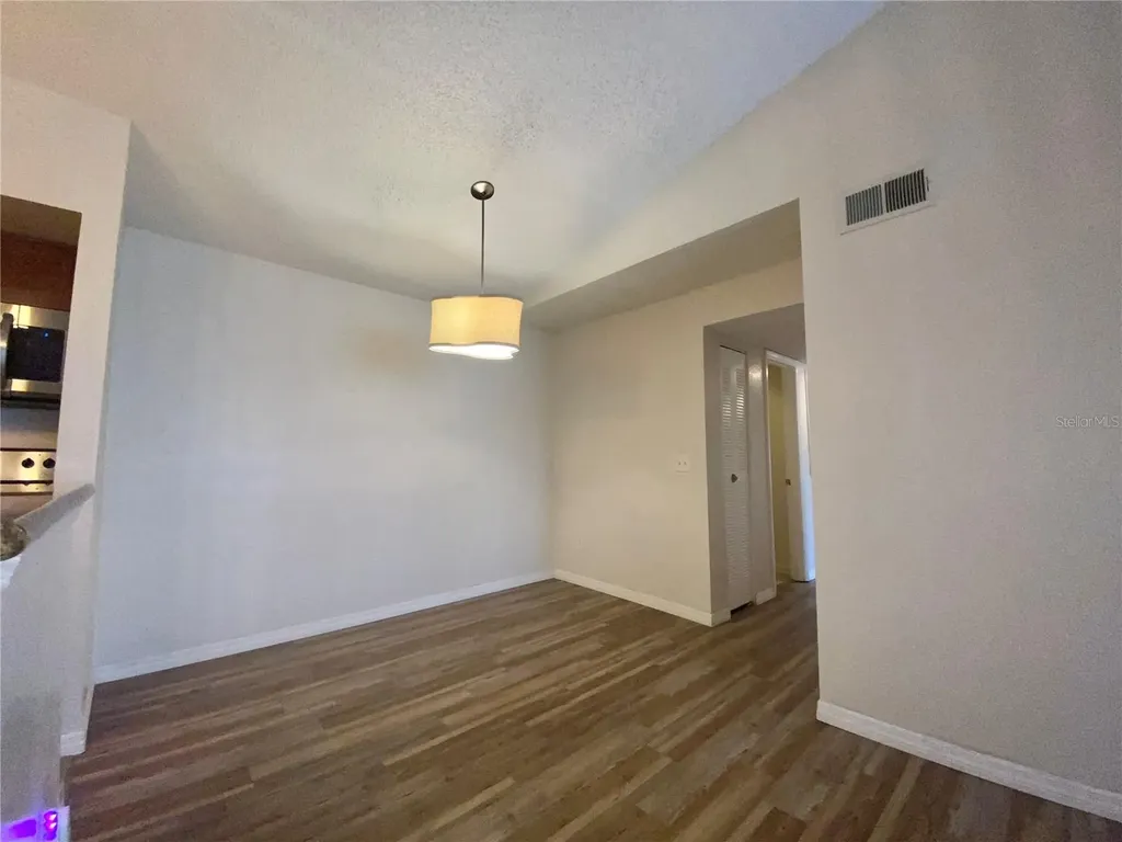 5144 Conroy Road Orlando FL 32811