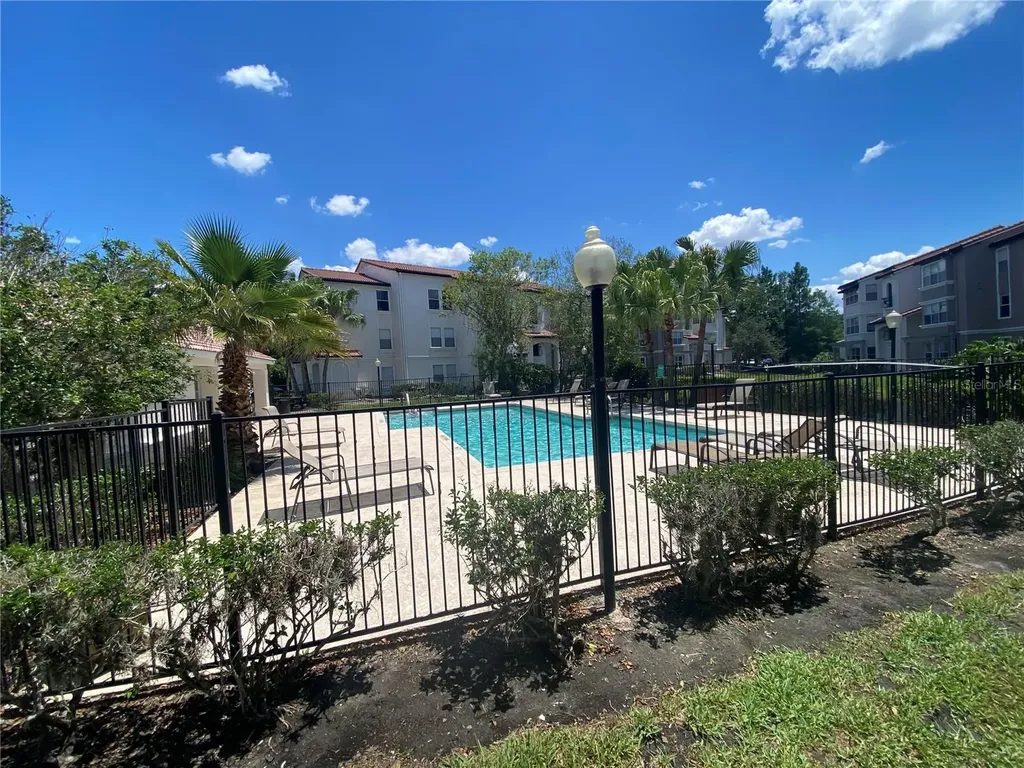 5144 Conroy Road Orlando FL 32811