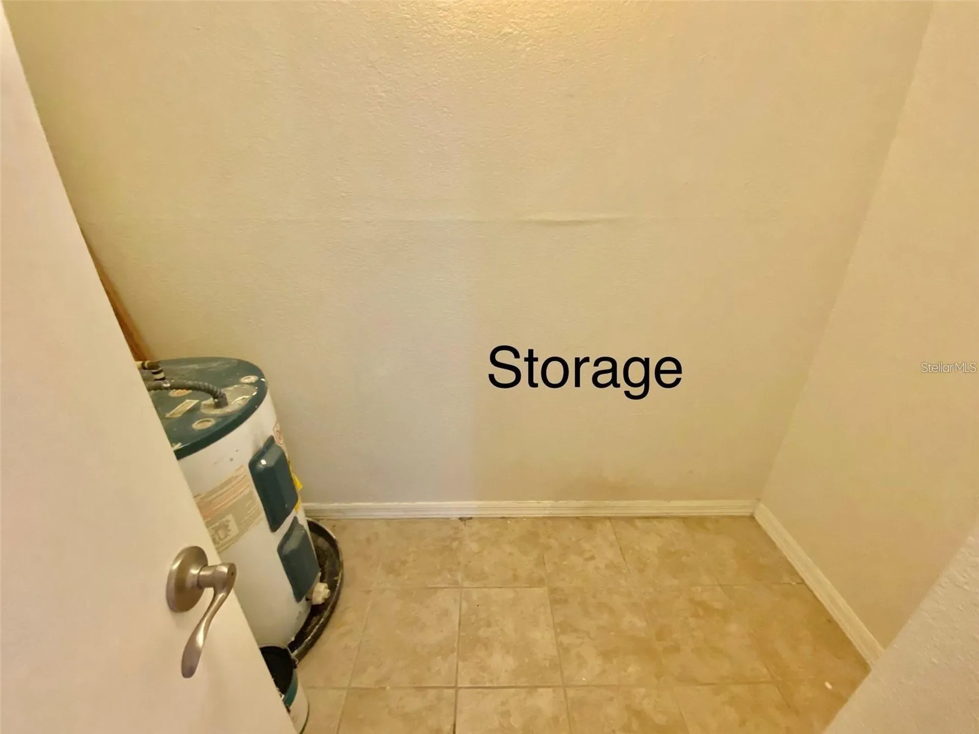 5144 Conroy Road Orlando FL 32811