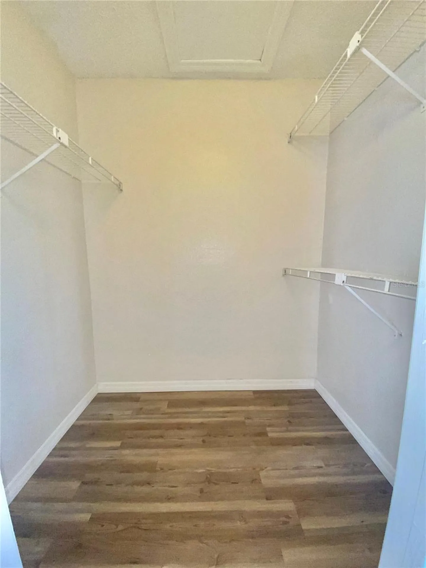 5144 Conroy Road Orlando FL 32811