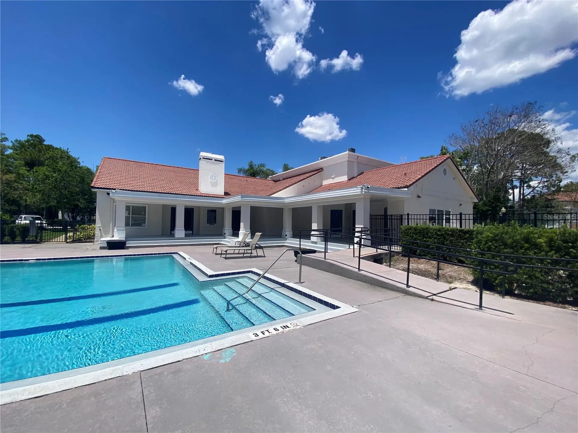 5144 Conroy Road Orlando FL 32811