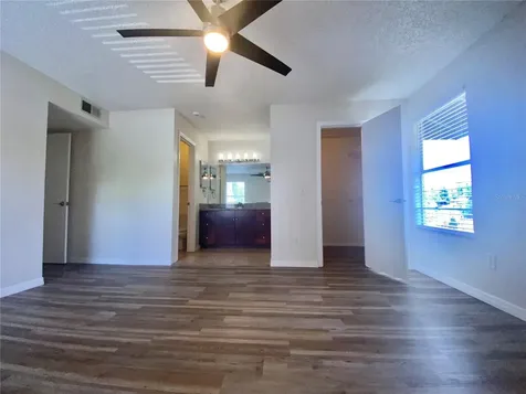 5144 Conroy Road Orlando FL 32811