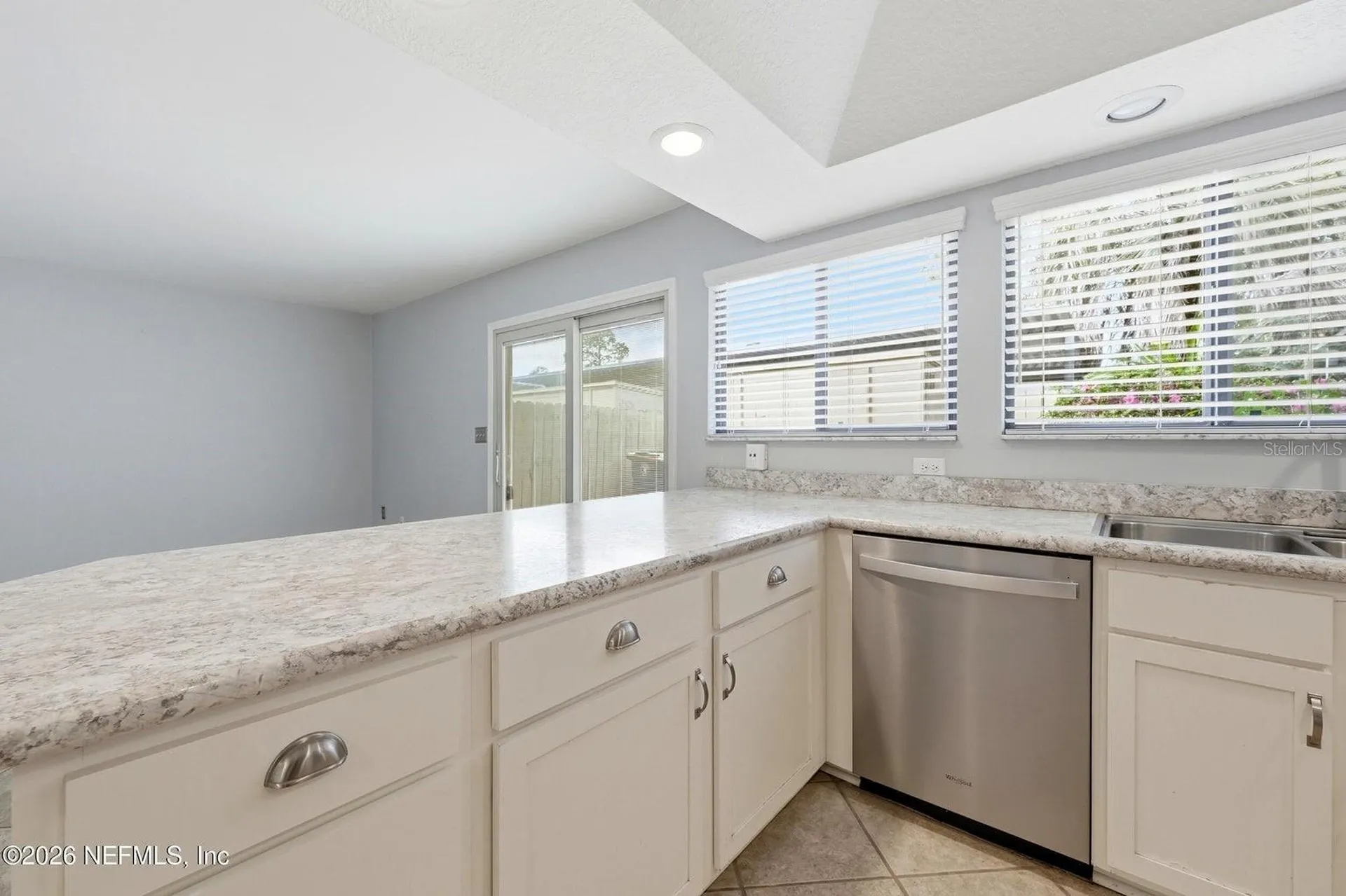 8153 Sutton Place N Jacksonville FL 32217