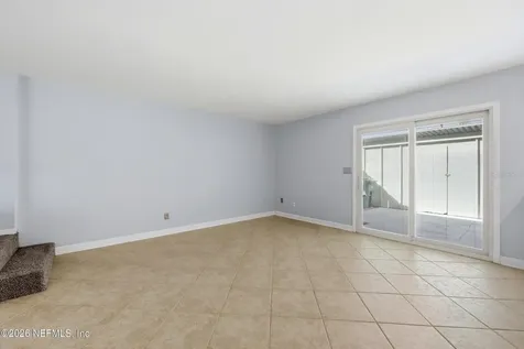 8153 Sutton Place N Jacksonville FL 32217