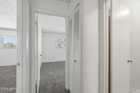 8153 Sutton Place N Jacksonville FL 32217