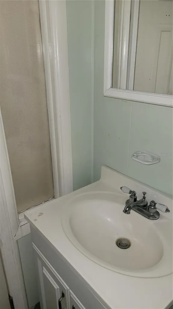 9850 Lily Street N Pinellas Park FL 33782