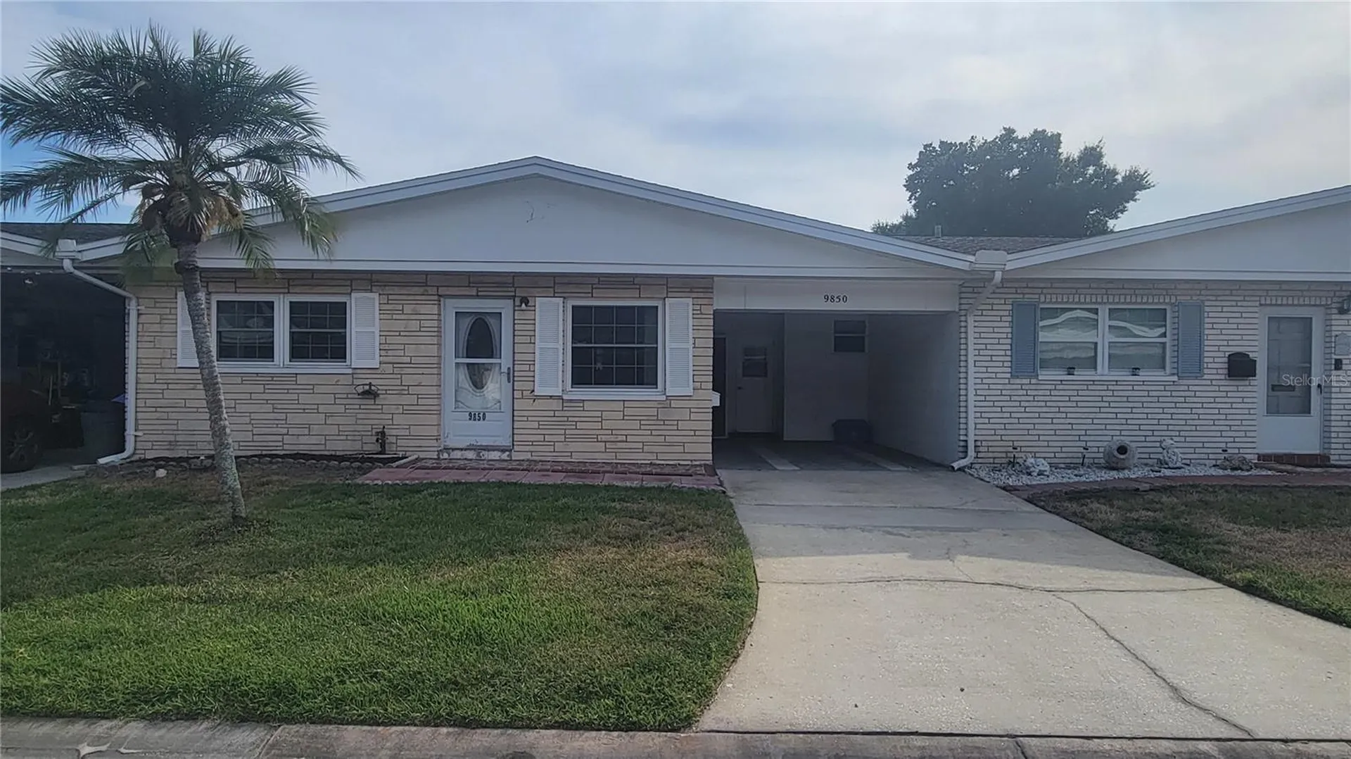 9850 Lily Street N Pinellas Park FL 33782