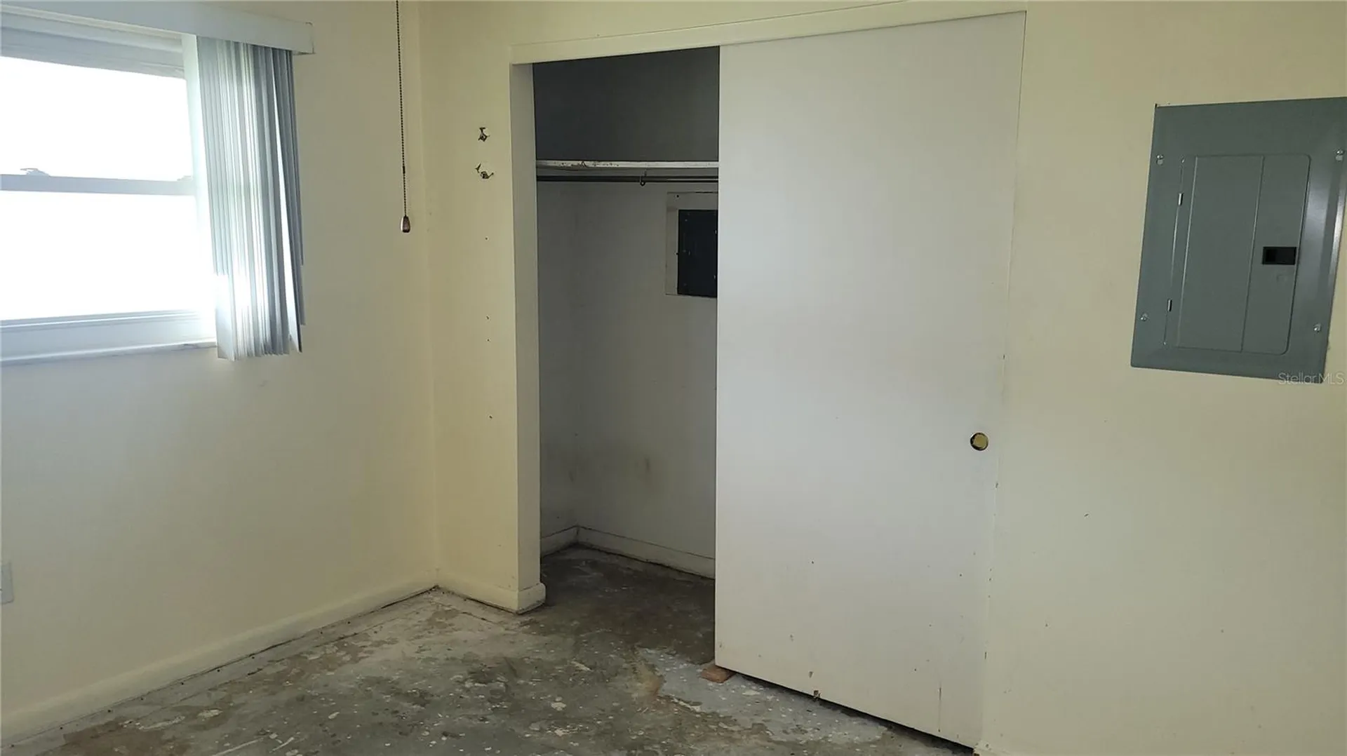 9850 Lily Street N Pinellas Park FL 33782