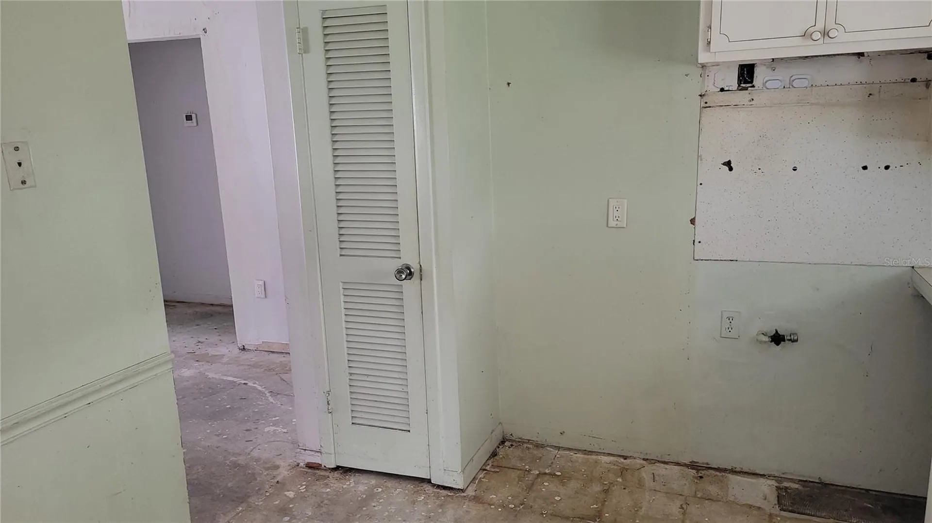 9850 Lily Street N Pinellas Park FL 33782