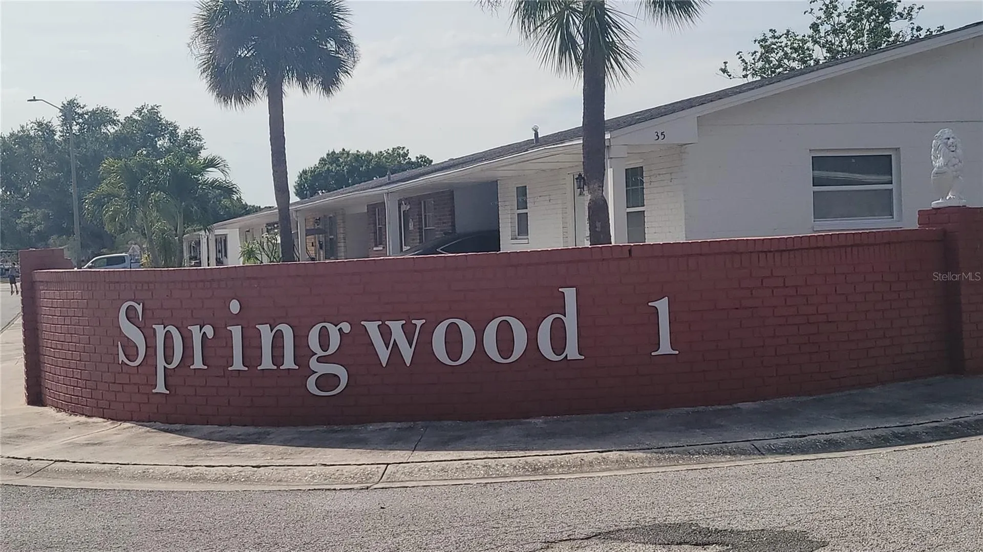 9850 Lily Street N Pinellas Park FL 33782